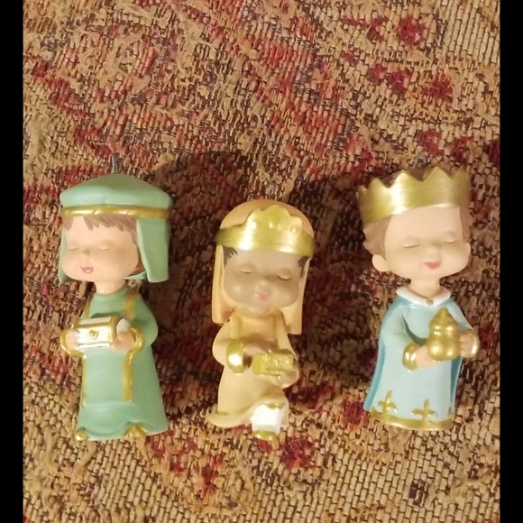 Hallmark Gifts We Bring Mary's Angels - Picture 6 of 16